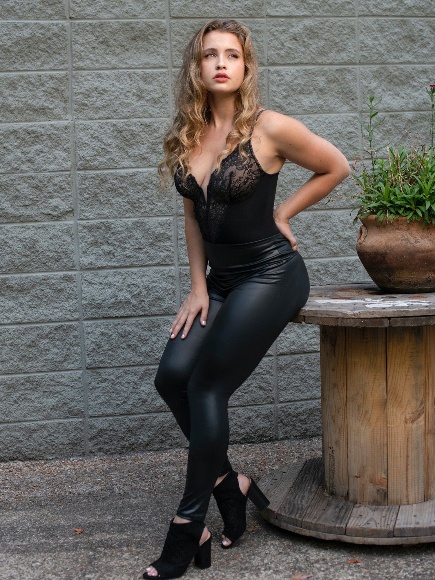 Body Modelador Renda V